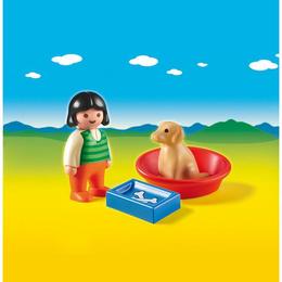 Playmobil 1.2.3 - figurina catelus si fetita au o relatie de prietenie impresionanta.